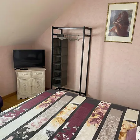 Le Petitepinay Et فندق مبيت وإفطار Moitron-sur-Sarthe