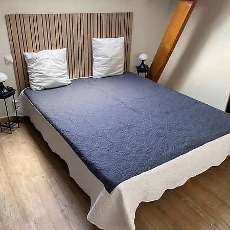 فندق مبيت وإفطار Le Petitepinay Et Moitron-sur-Sarthe