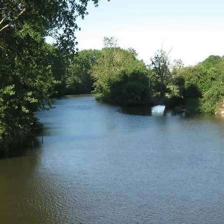 Le Petitepinay Et فندق مبيت وإفطار