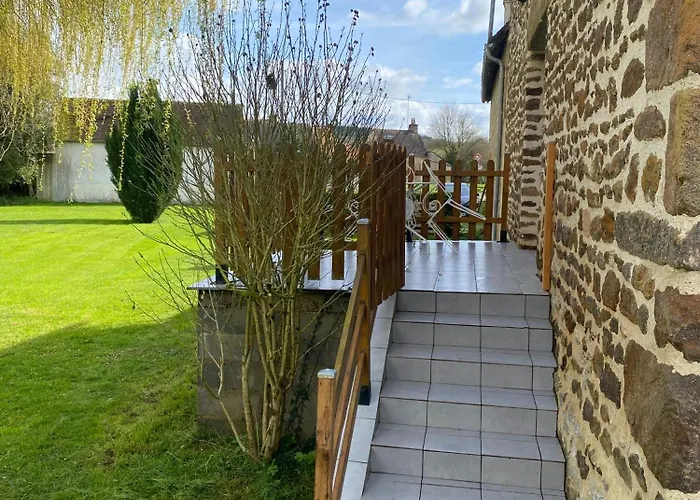 Panzió Le Petitepinay Et Moitron-sur-Sarthe